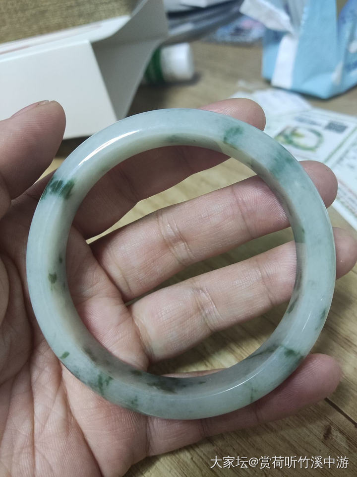 2019年5680元买的缅甸翡翠手镯_手镯翡翠