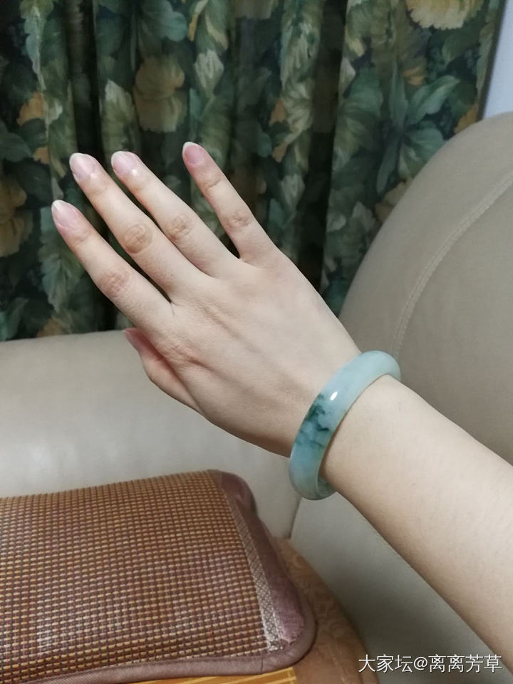 2019年5680元买的缅甸翡翠手镯_手镯翡翠