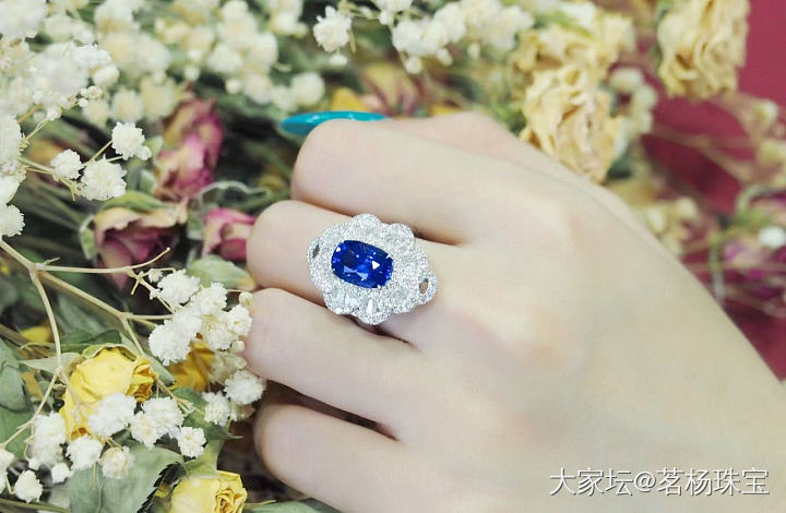 高性价比～4卡蓝宝石戒指💍_蓝宝石