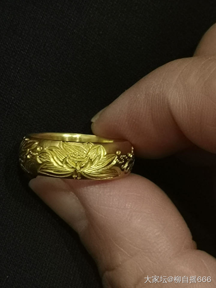 还是黄金最治愈_戒指金
