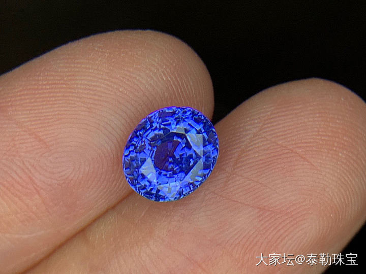 2.29ct 兰卡无烧矢车菊_名贵宝石