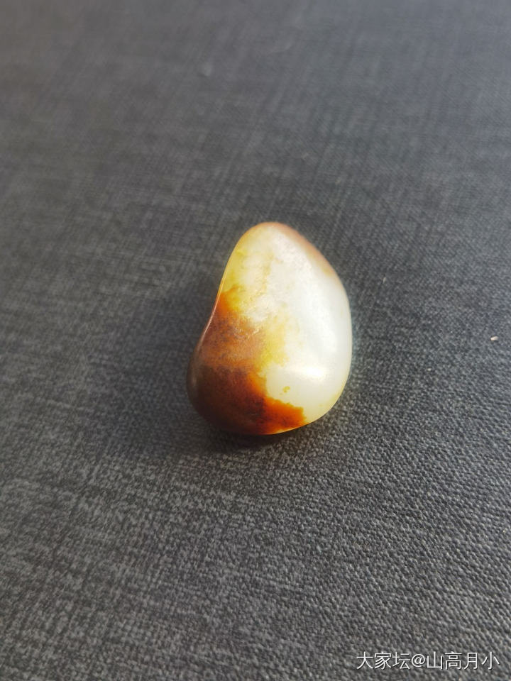 红皮白肉_和田玉