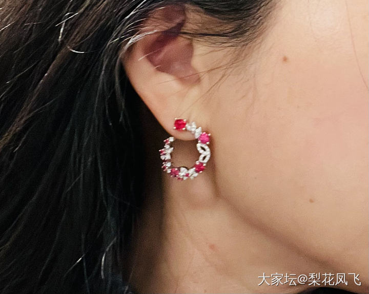 出差装备_彩色宝石