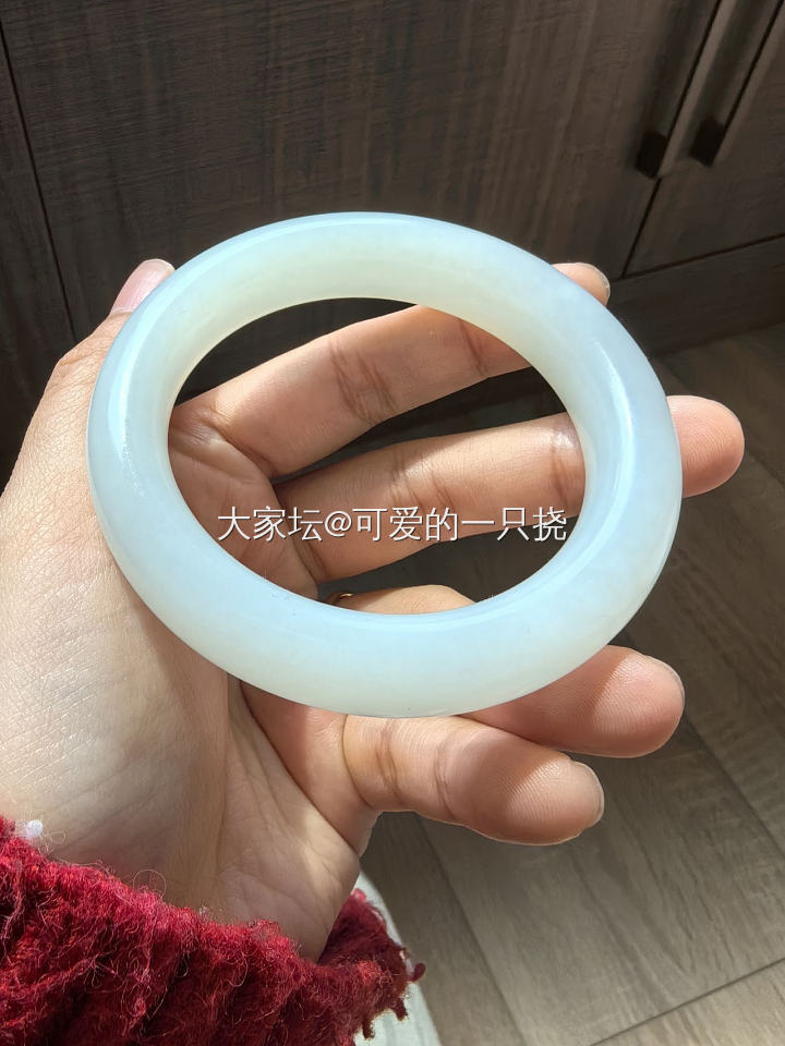 入了大白俄_手镯和田玉