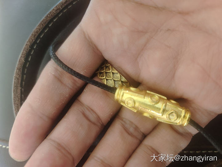 龙鳞戒指和九眼天珠_戒指吊坠金