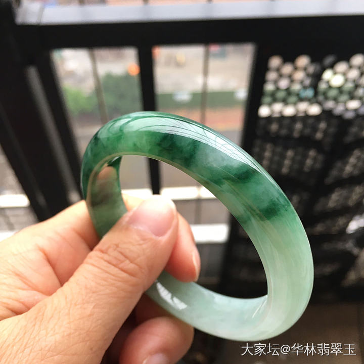 冰糯种绿色正圈57MM_翡翠