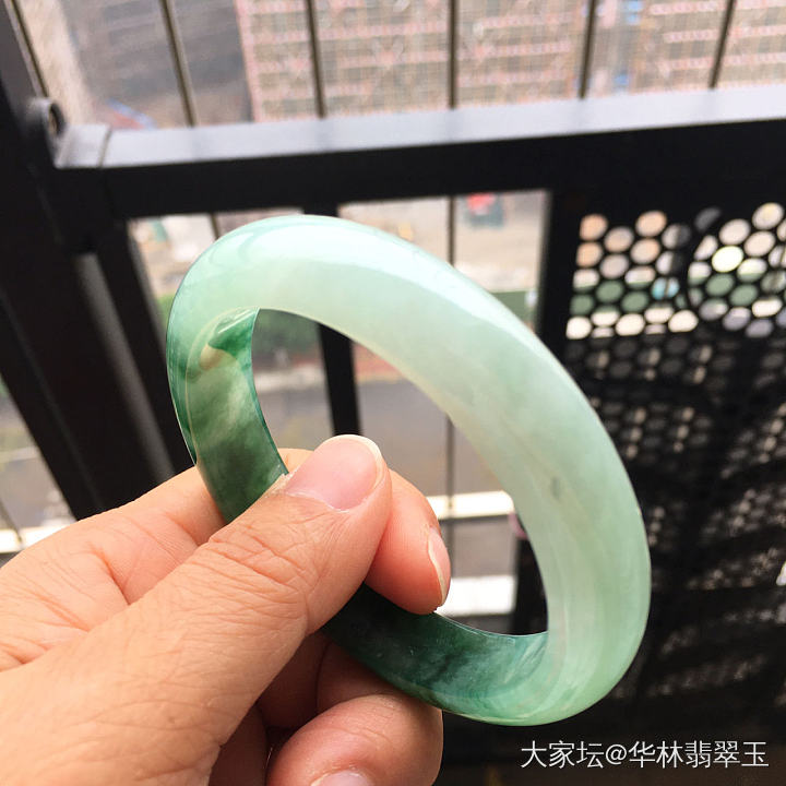 冰糯种绿色正圈57MM_翡翠