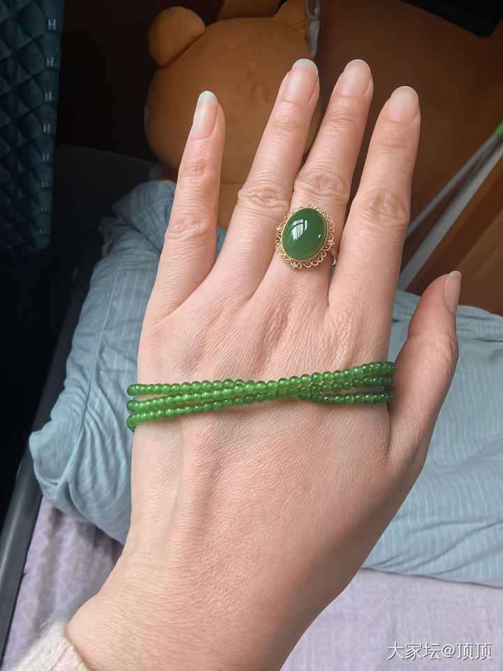 大百收来的小玩意_碧玉珠串和田玉