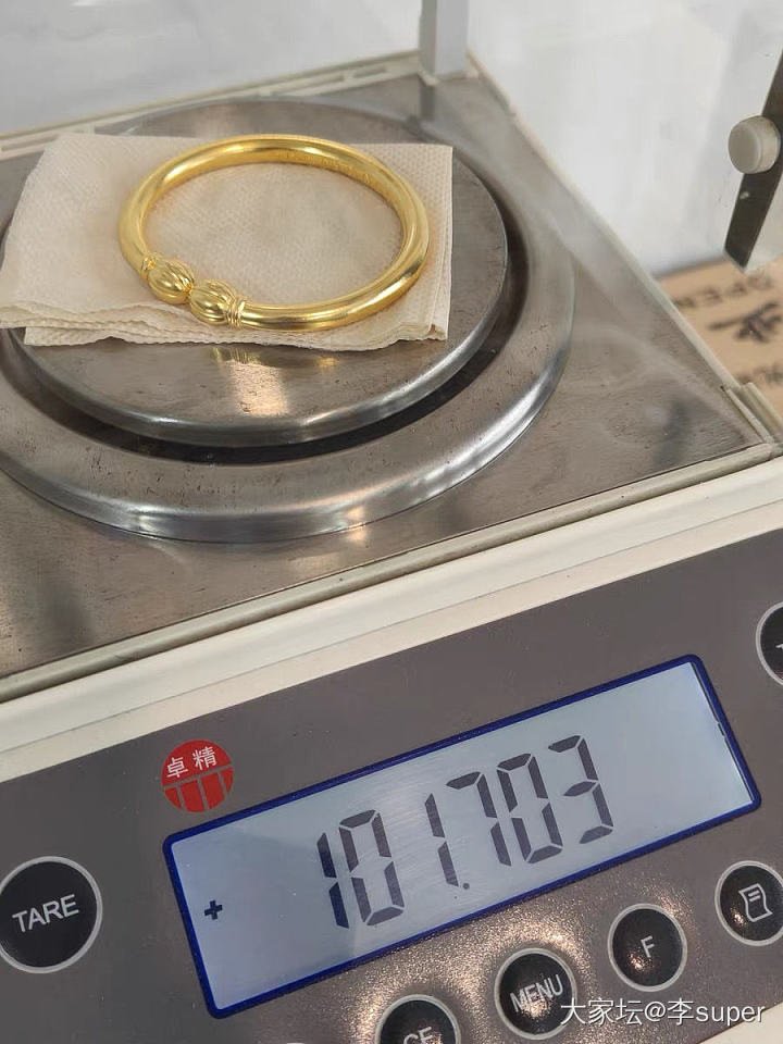 完全没想到年前484金条加14/克工费打的小金匠百克香瓜竟成了大盘鸡_手镯金