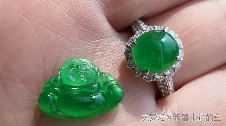 想看看姐妹们的绿蛋翡翠戒指。五万块预算，能买到啥样的呀？_戒指翡翠