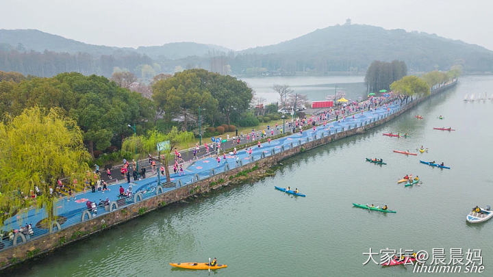 全国马拉松锦标赛（第一站）男子马拉松冠军何杰_运动