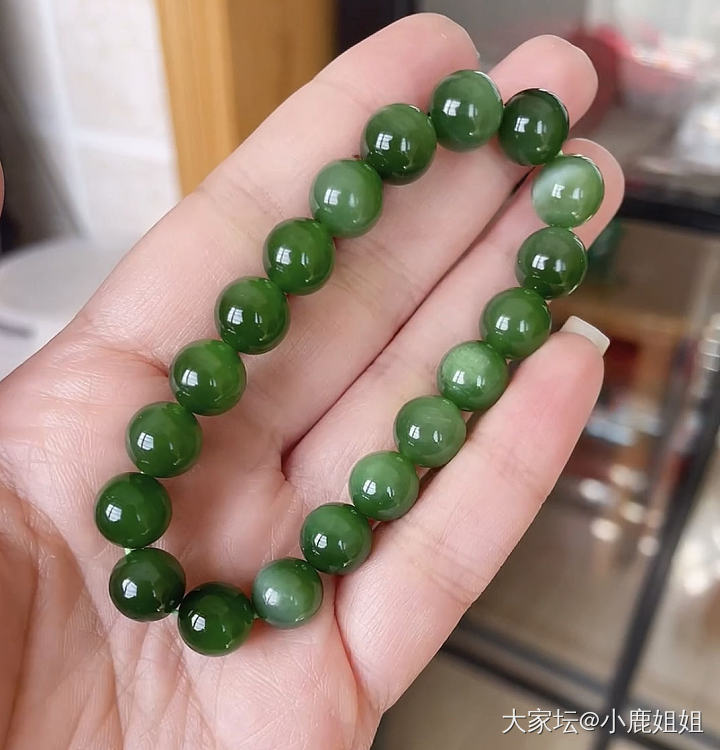 碧玉冰阳绿微猫串串_碧玉