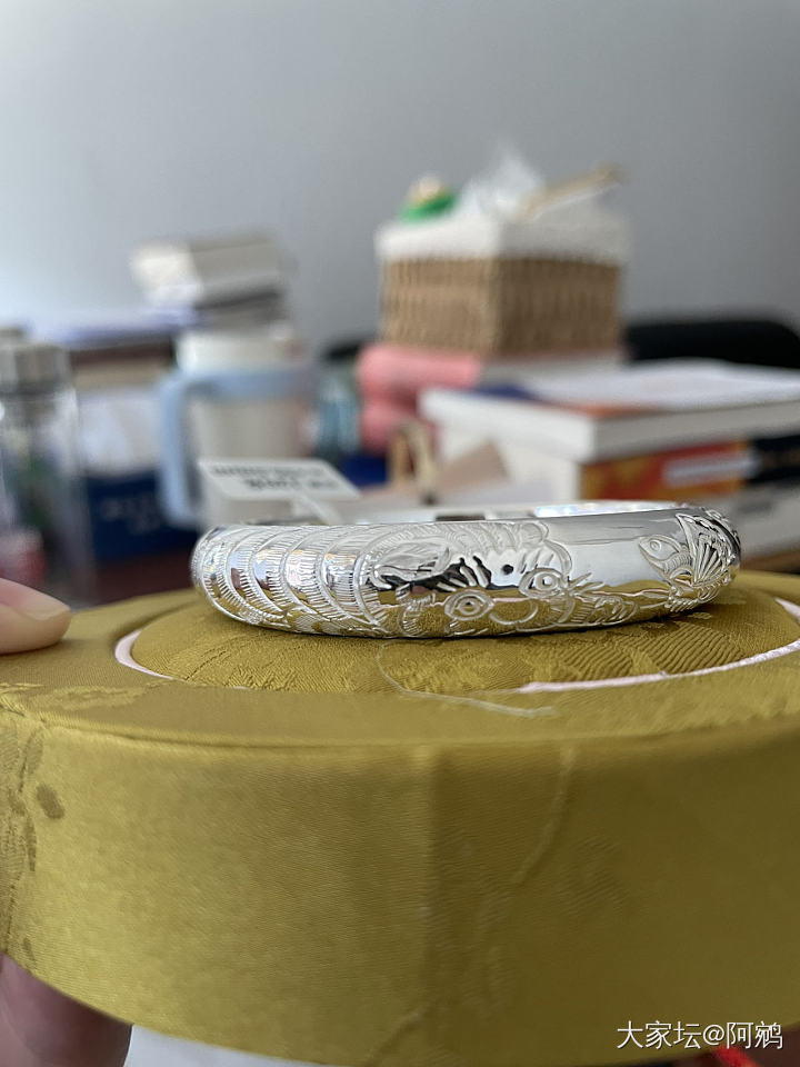 圆梦闭口翡翠耄耋_手镯银