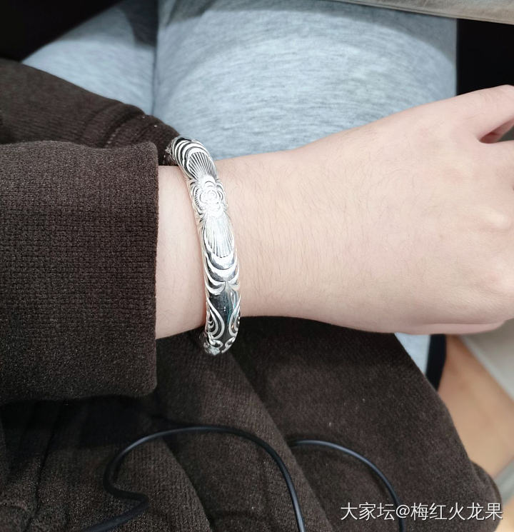 真美的老花_手镯银