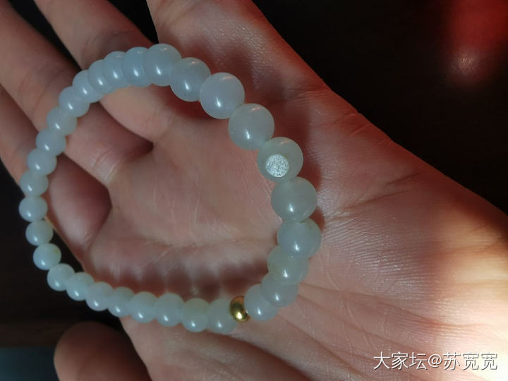 昨晚按耐不住金价的诱惑，拿出全新校长家钥匙准备530出，全新周大福印章准备540..._和田玉金