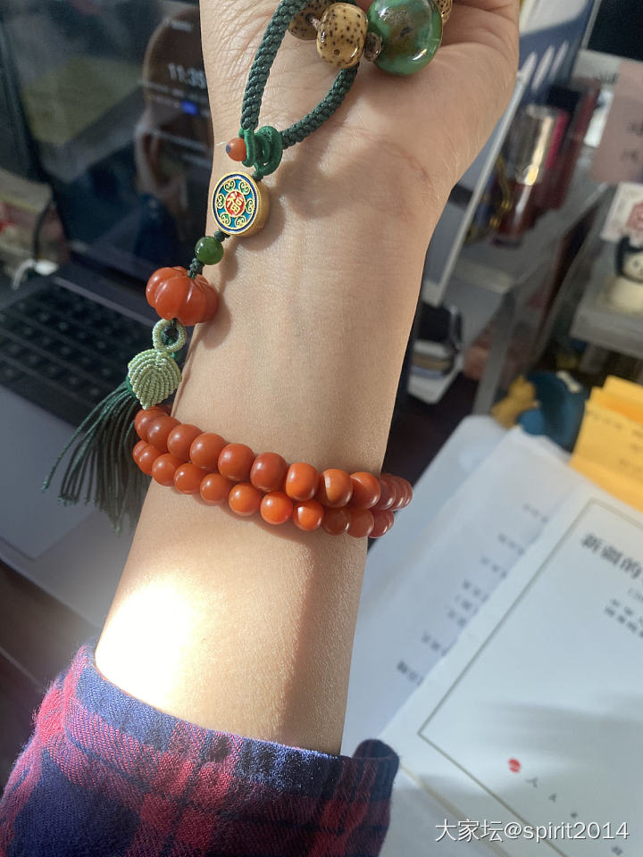 天气好，晒一下南红_菩提子珠串南红
