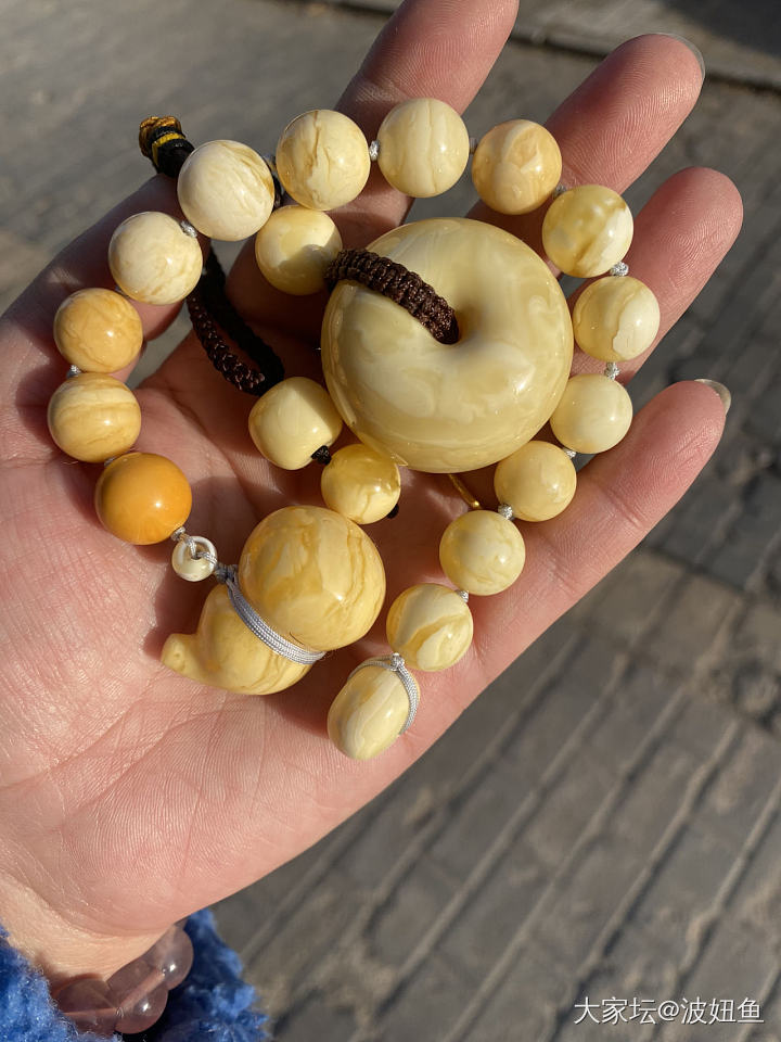 香云纱好穿吗？这几天入了好几件。_穿搭
