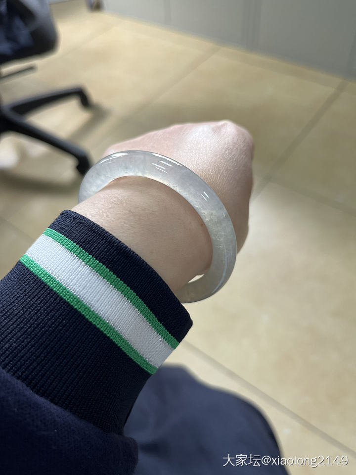 今天出行的装备_石榴石水晶翡翠