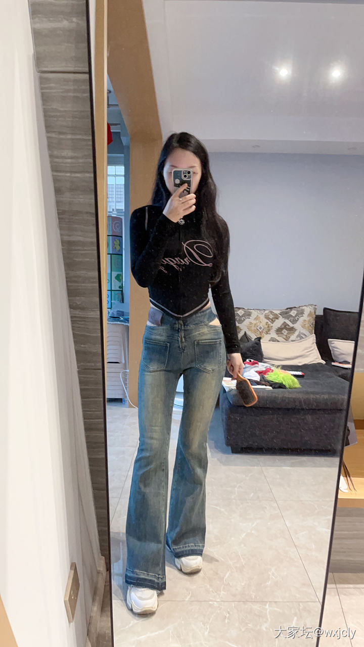 没钱买金子，买了很多新衣服_穿搭