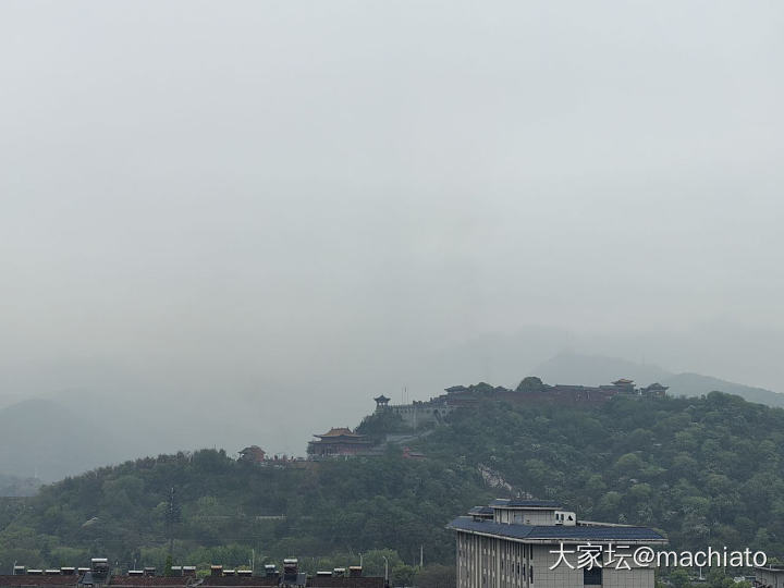 三月三，上春山。_节日