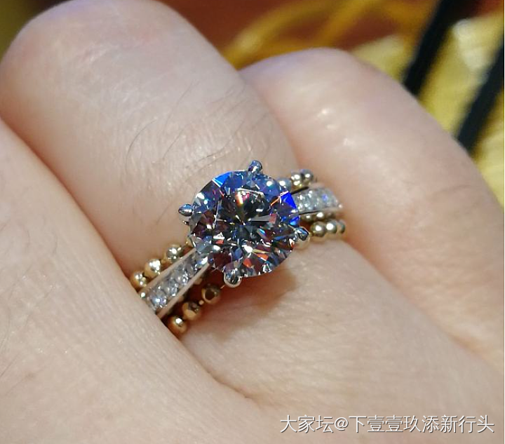 纠结了两天，我还是把天然钻石卖了，大概率以后不会再入手了，那就好好告个别吧（长）_钻石