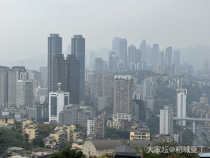 山城真的很好。就是太废腿了_旅游生活