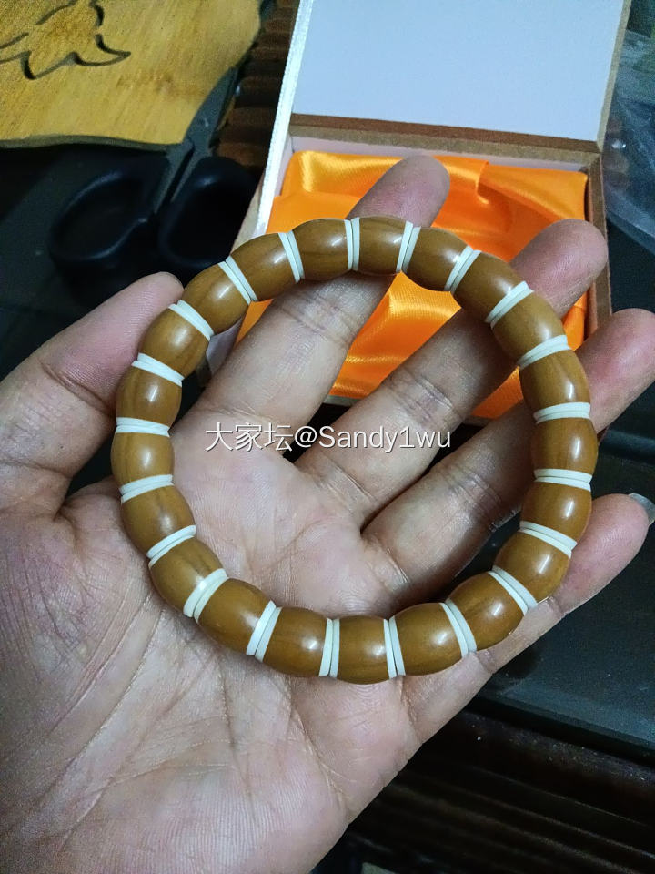 新玩具（橄榄核串儿）_文玩
