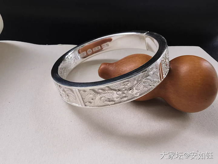新到的成峰五窗_匠人银