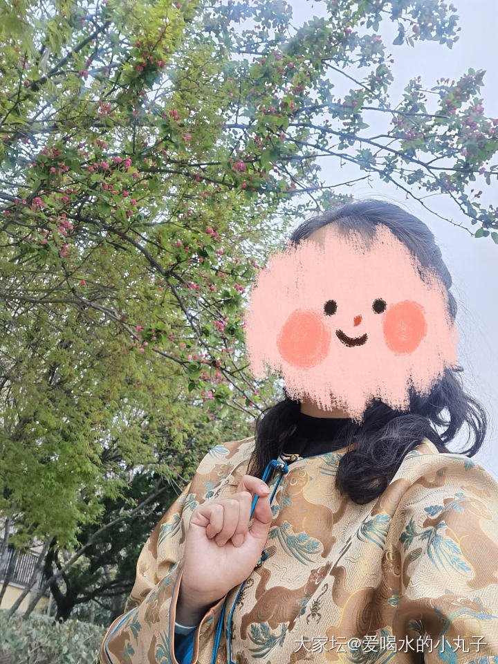 水一个小老虎_穿搭