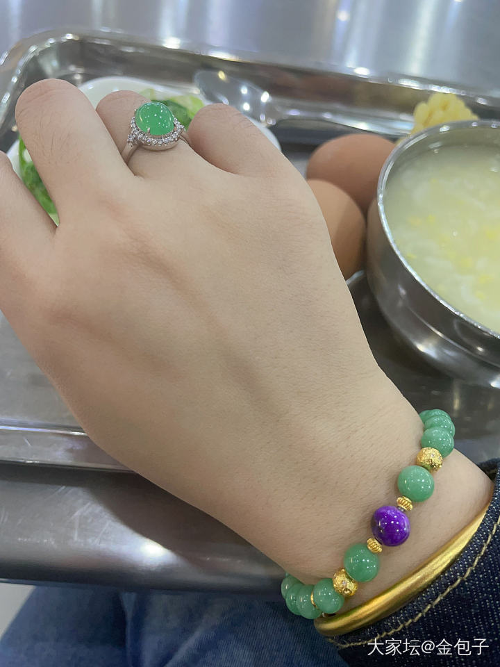 三千多的卡10的串，贵吗？_翡翠