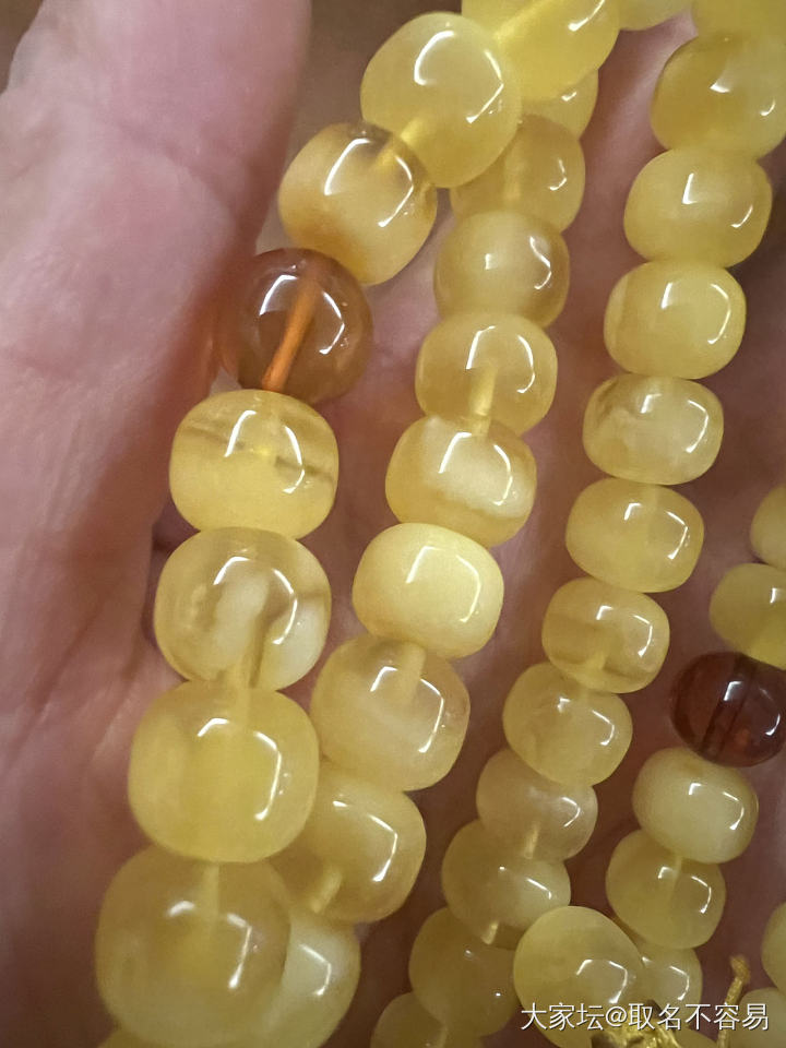 请坛友们帮忙看看，这是真的金绞蜜吗？_琥珀蜜蜡