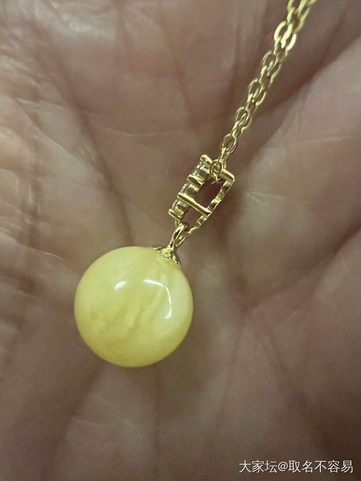 请坛友们帮忙看看，这是真的金绞蜜吗？_琥珀蜜蜡