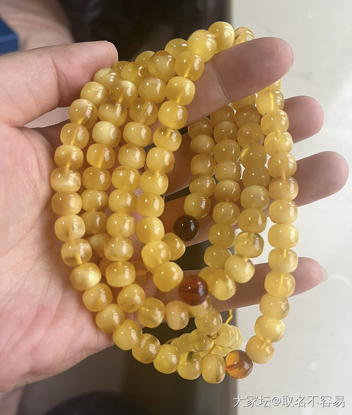 请坛友们帮忙看看，这是真的金绞蜜吗？_琥珀蜜蜡