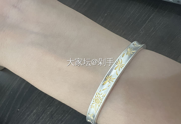 晒晒我买的新镯子_银