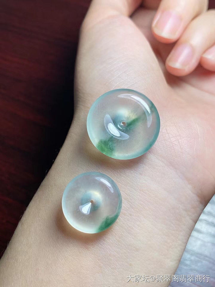有没有要找小吊坠的_翡翠