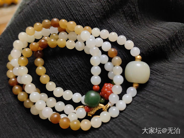 且末糖白_珠串和田玉
