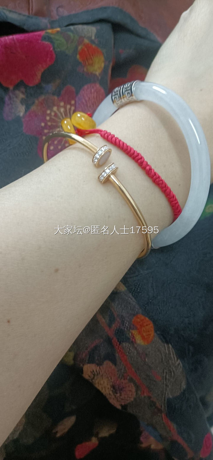 周五快乐_手饰