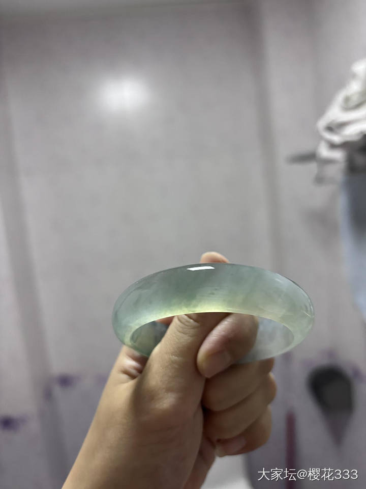 感觉苹果15比7p拍得更真实_翡翠