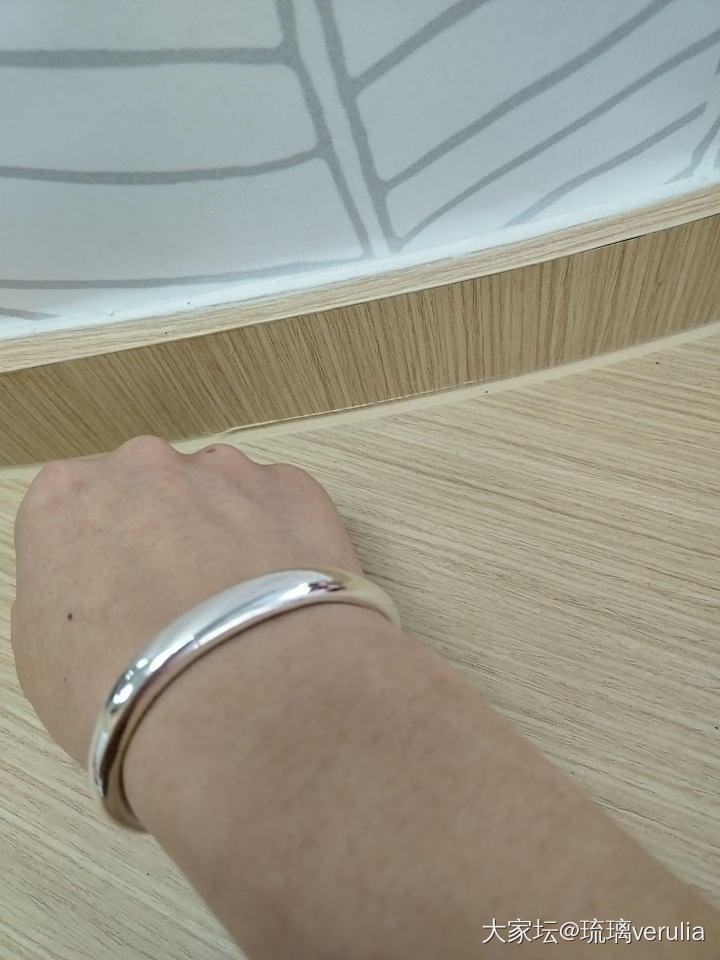 最爱的一抹银光_手镯银