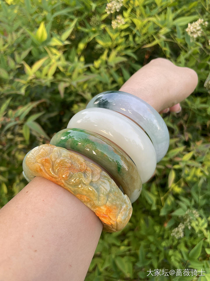 轮胎镯是你的菜吗？_手镯和田玉翡翠