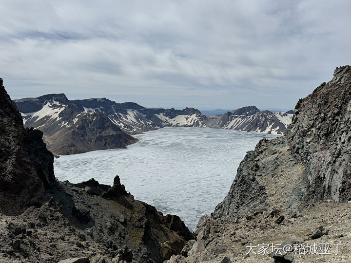 前天去的长白山北坡，运气不错，看见天池了。_旅游生活