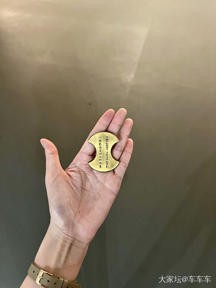 来博物馆看金器_博物馆金
