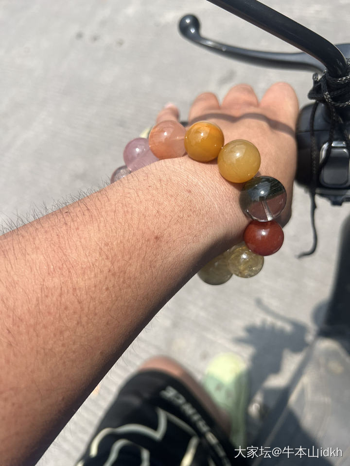 带上我的大玻璃珠子出去喝下午茶。_珠串水晶