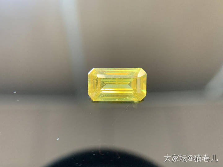 比钻石闪4倍多，世界上最闪的天然宝石_闪锌矿