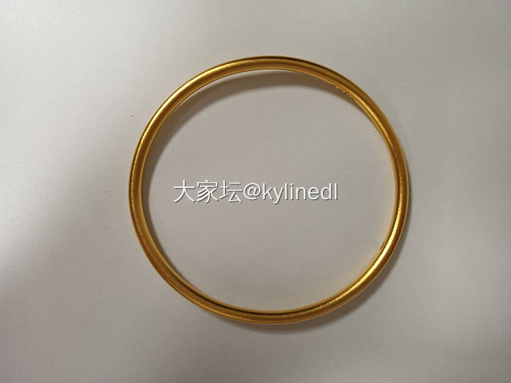 一个晚上，羊毛它变形了_手镯金