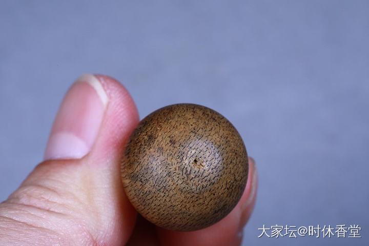 一些沉香小挂件_文玩