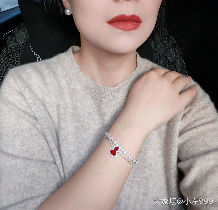 我感觉我可以介绍衣服了_穿搭翡翠