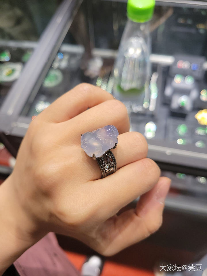 珠宝展，充满卖家秀的一天~_翡翠