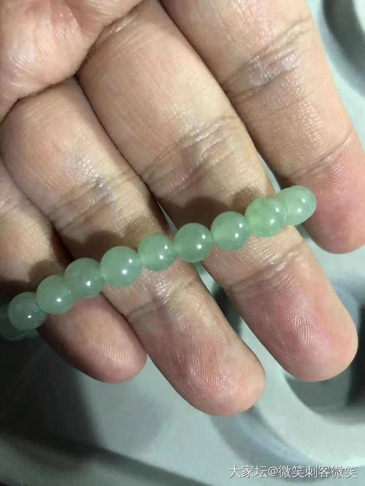 求购翡翠冰绿手串或者珠链_翡翠