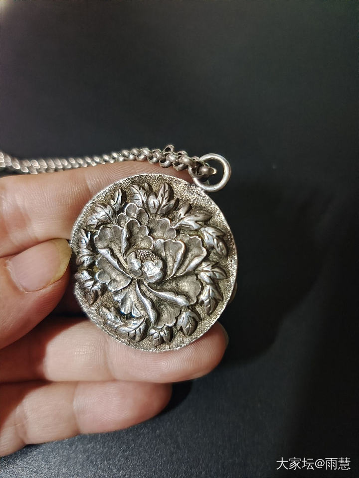 王师傅的坠子_银